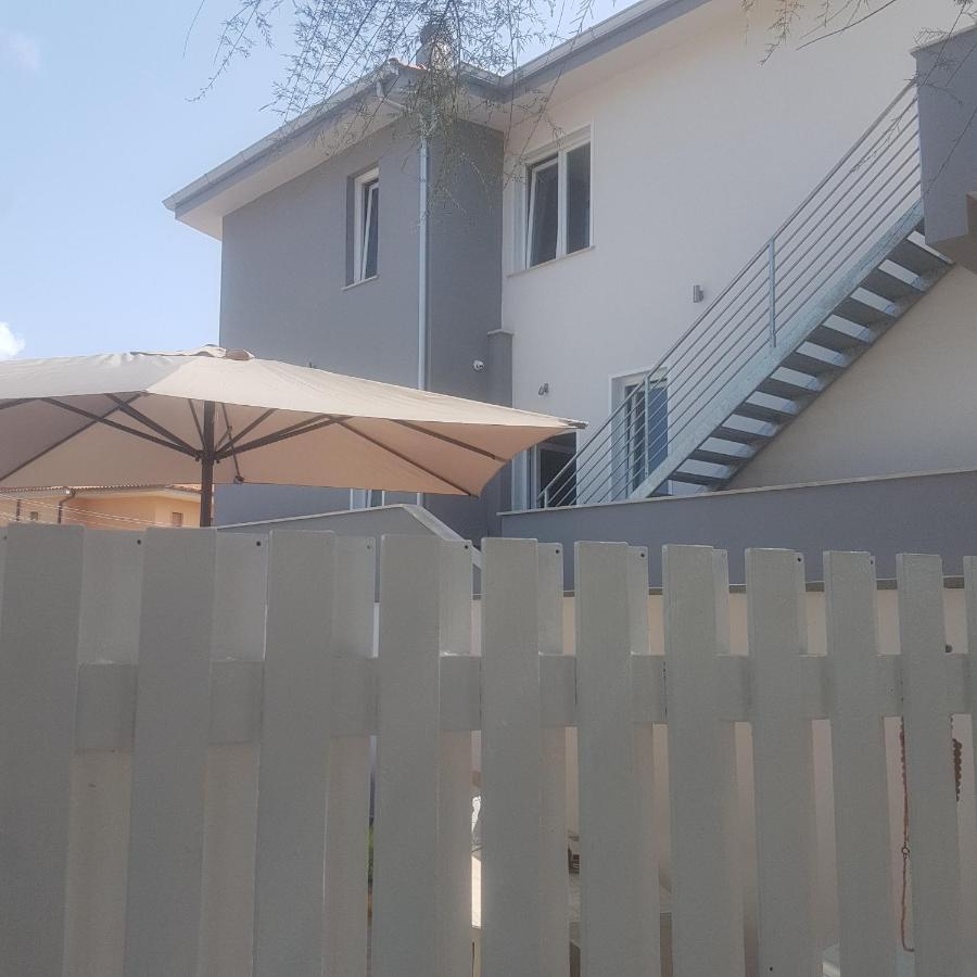 B&B Purple Italy Фиумичино Екстериор снимка
