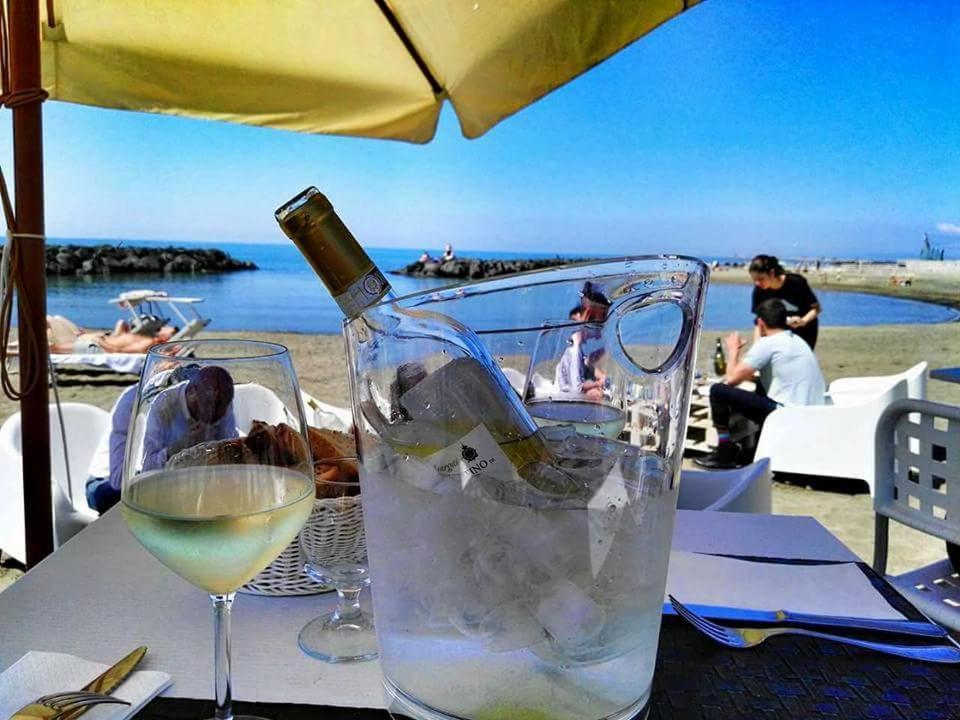 B&B Purple Italy Фиумичино Екстериор снимка
