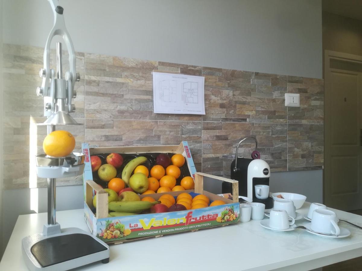 B&B Purple Italy Фиумичино Екстериор снимка