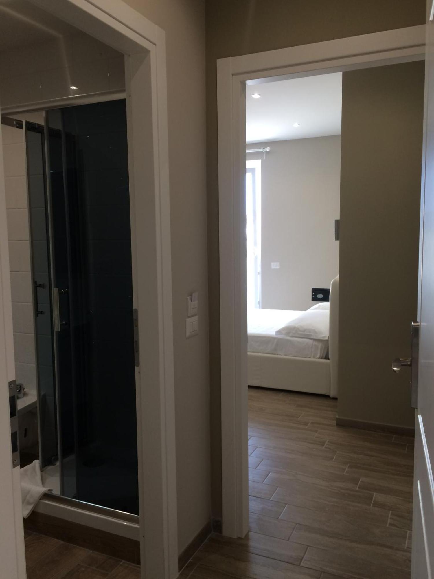 B&B Purple Italy Фиумичино Екстериор снимка
